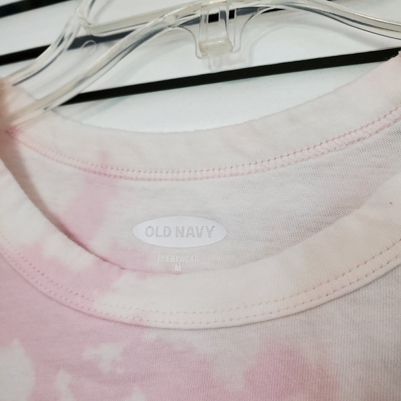 Old Navy pink and white tie dye shirt, size M - Picture 4 of 8